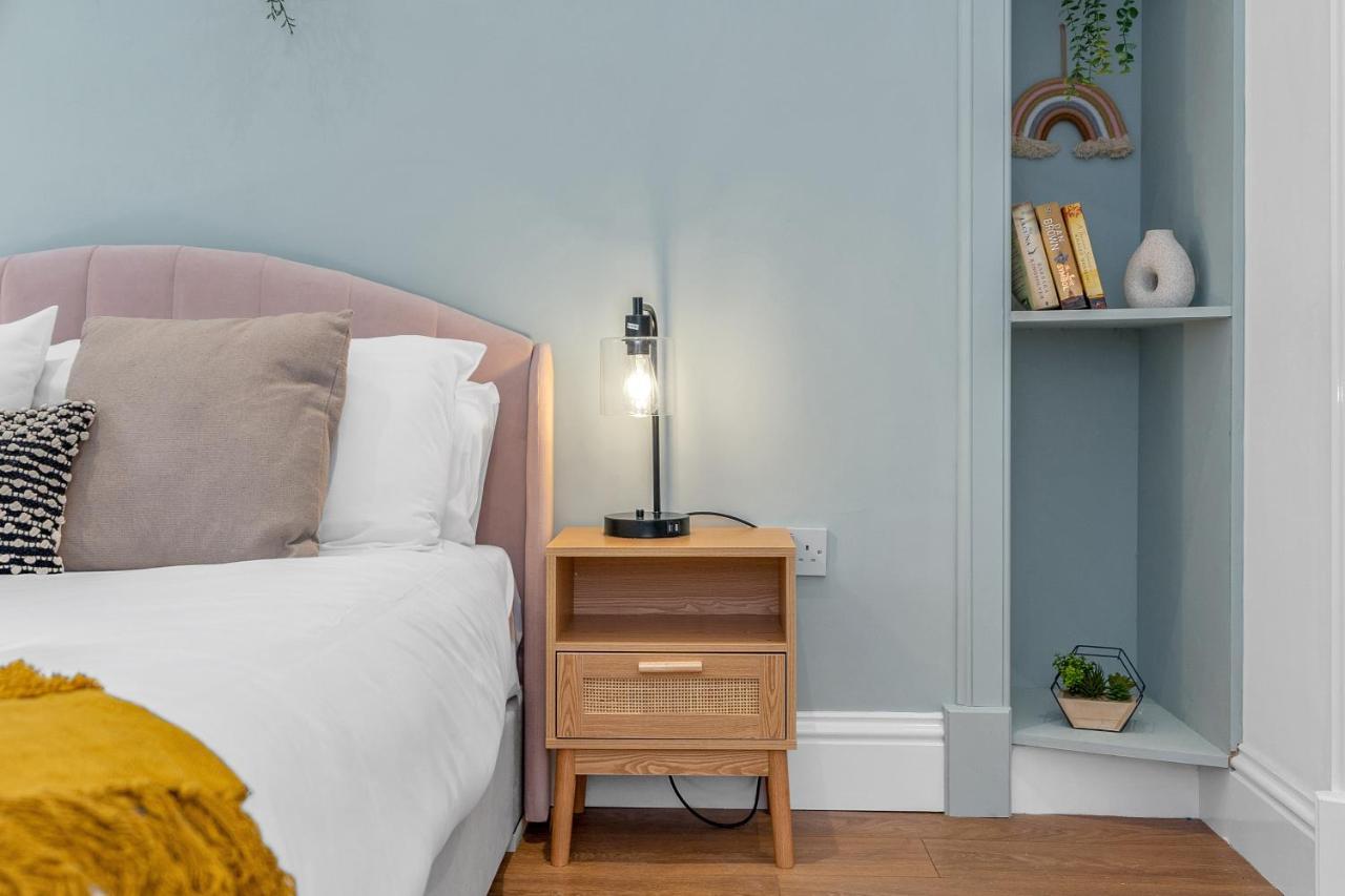 Cheerful Stays - Jamson Pl 3 Bed Apartment 爱丁堡 外观 照片