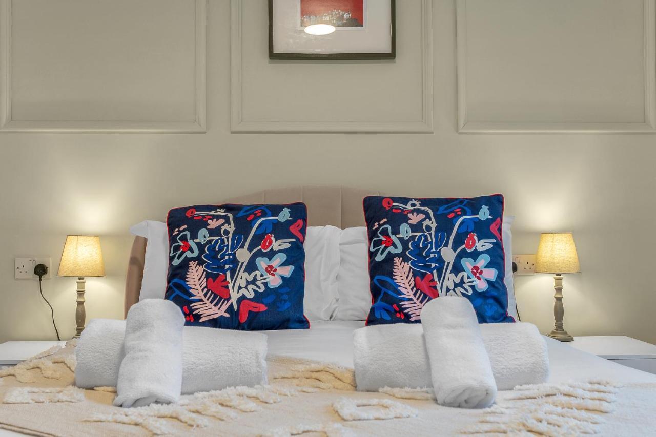 Cheerful Stays - Jamson Pl 3 Bed Apartment 爱丁堡 外观 照片
