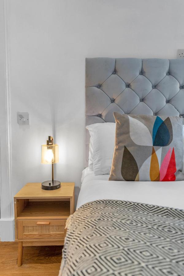 Cheerful Stays - Jamson Pl 3 Bed Apartment 爱丁堡 外观 照片