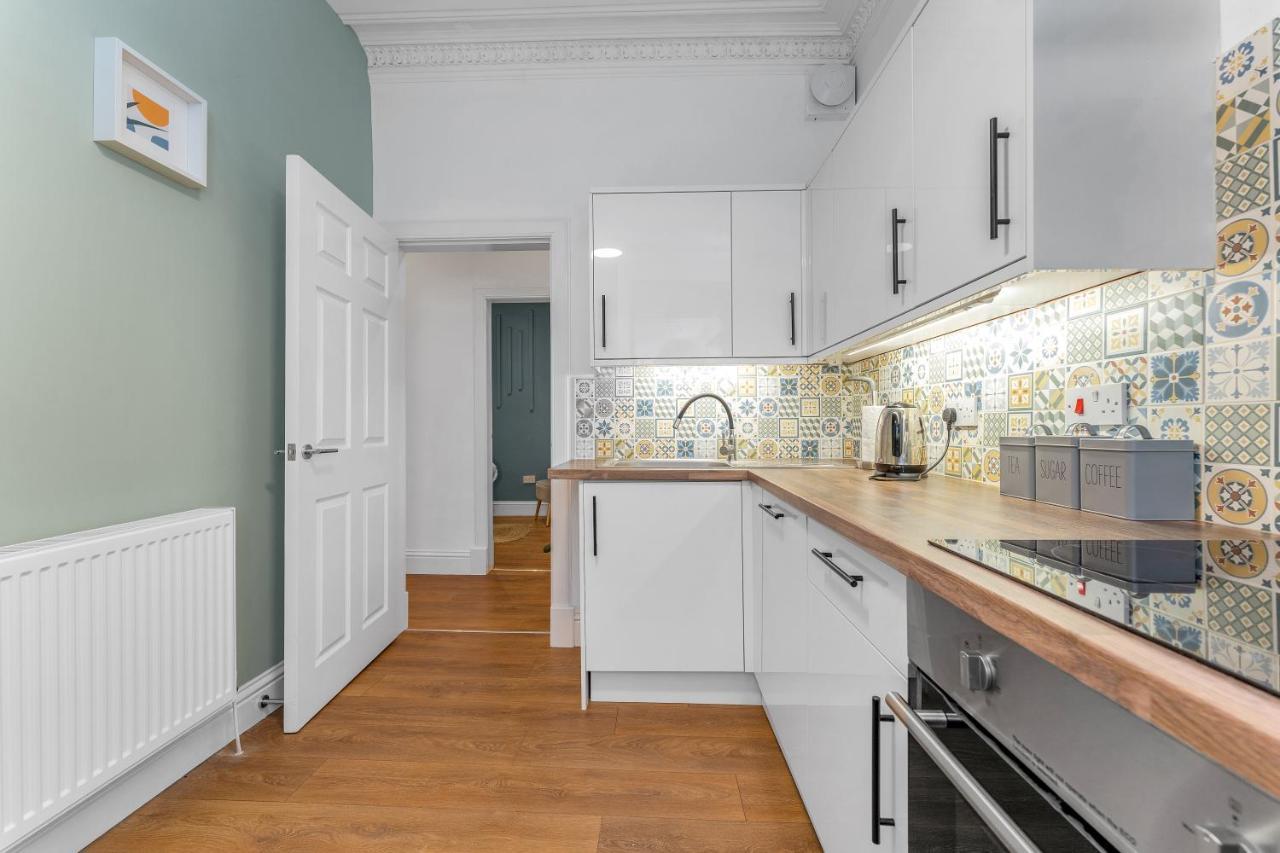 Cheerful Stays - Jamson Pl 3 Bed Apartment 爱丁堡 外观 照片